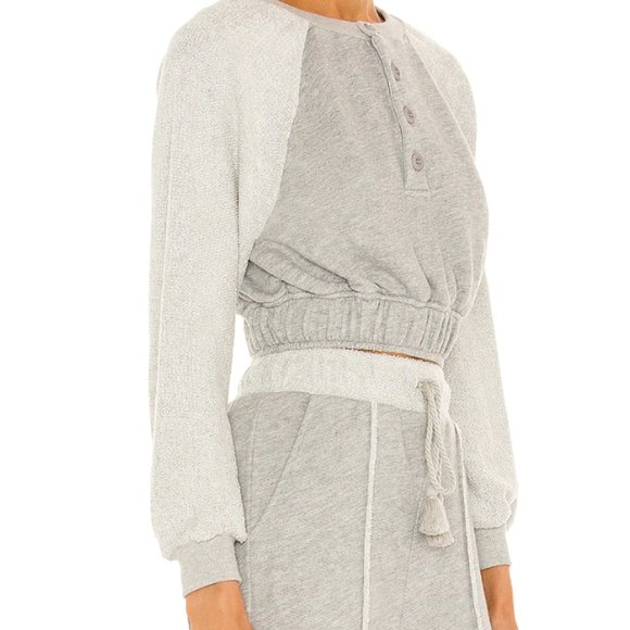 Lovers and Friends- Carley Sweatshirt - Size S - Picture 3 of 4